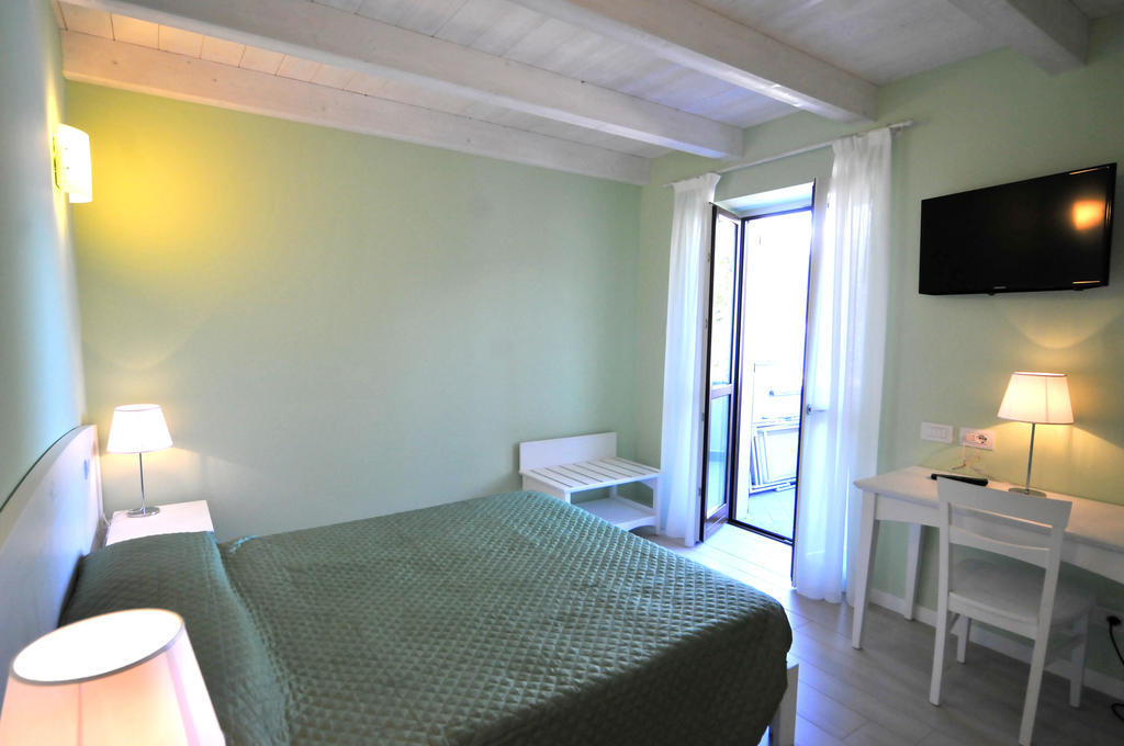 Villa Carolina Domaso Kamer foto
